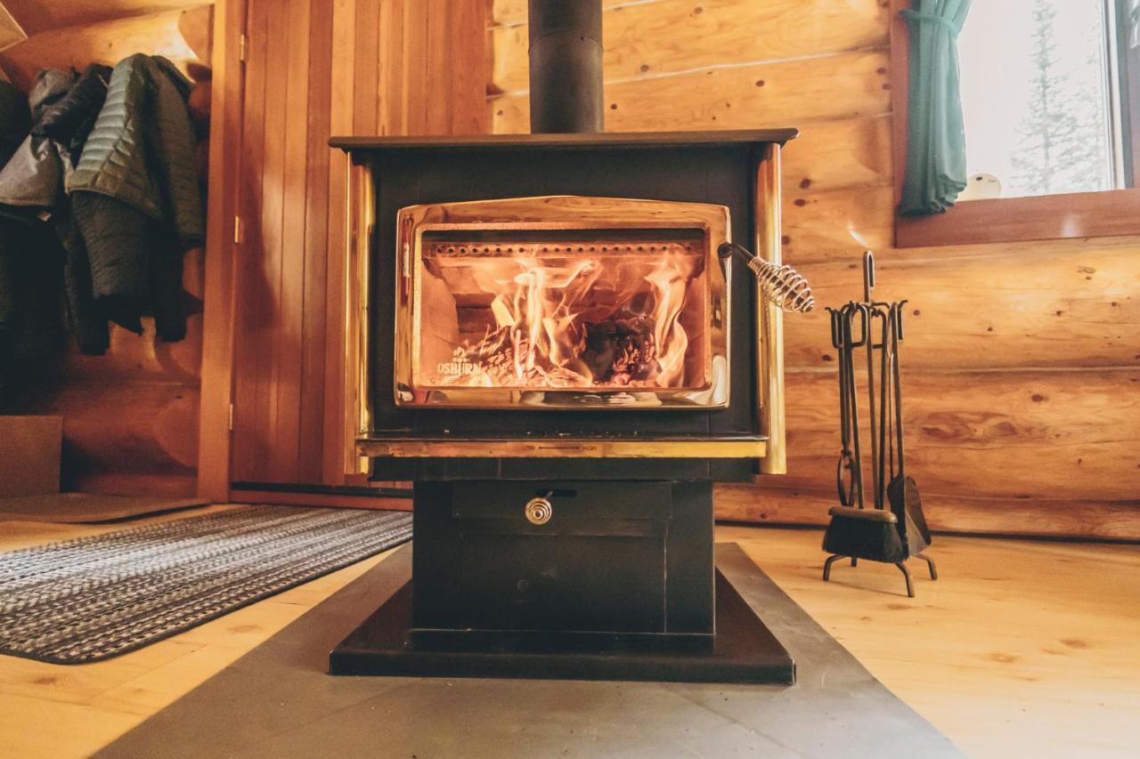 Rocky Mountain Escape Dome & Log Cabin Rentals - Rock Lake Rock Lake Lodge Provincial Park Экстерьер фото