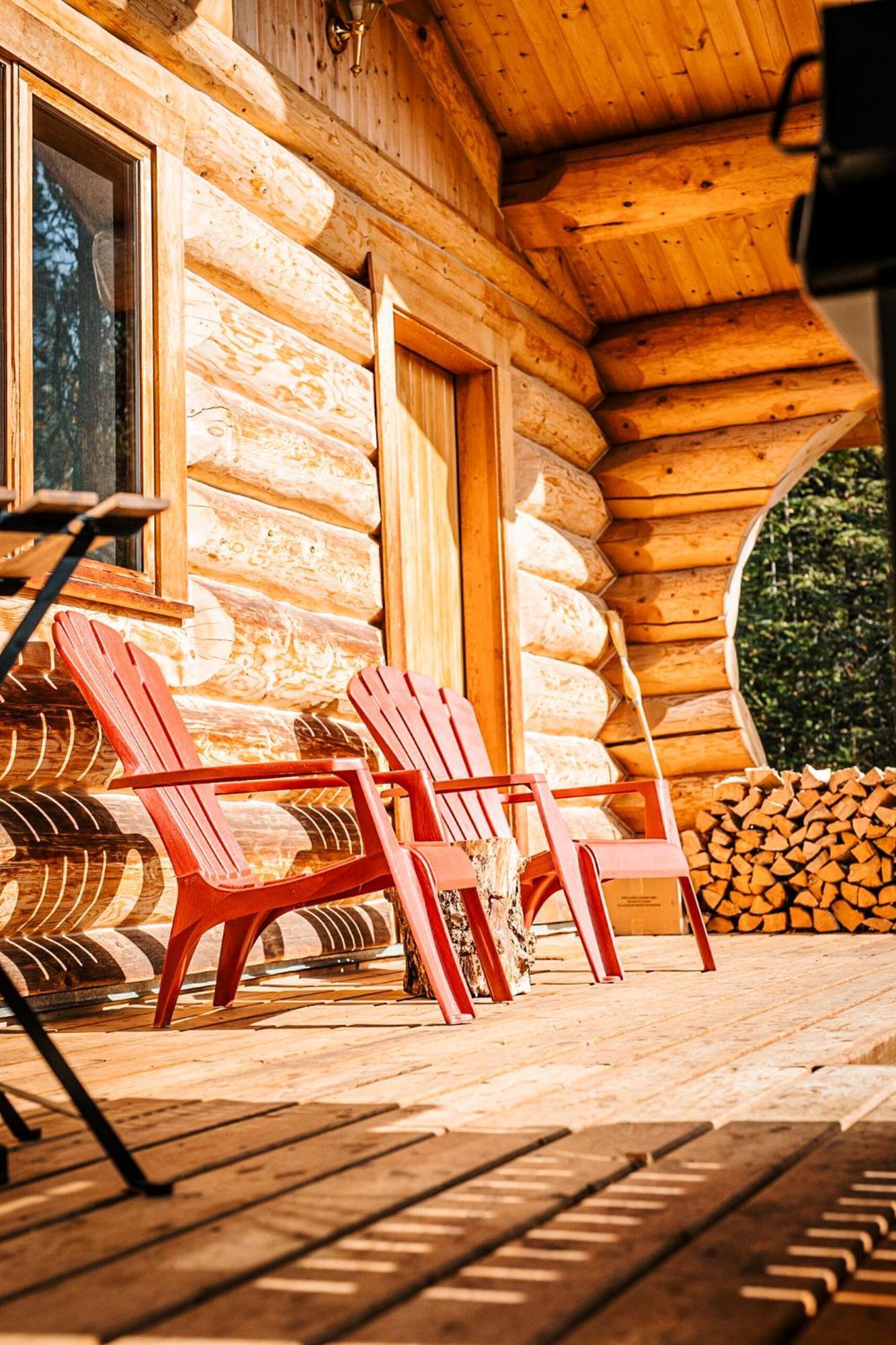 Rocky Mountain Escape Dome & Log Cabin Rentals - Rock Lake Rock Lake Lodge Provincial Park Экстерьер фото